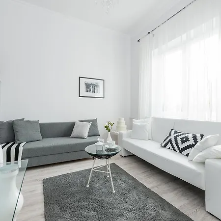 Apartment P&o Center